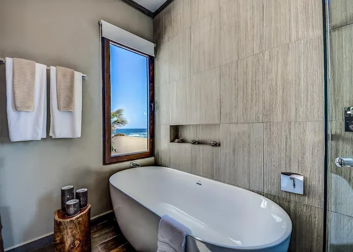 Sofi Beachfront In Tankah Bay! * Chacalal